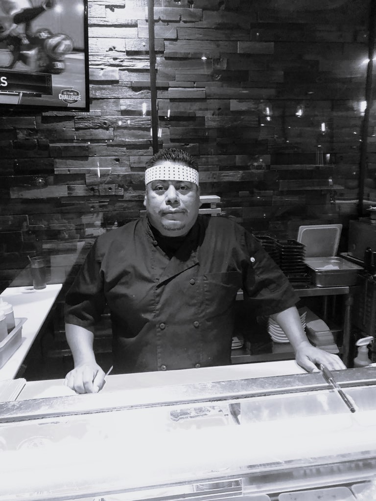 chef-example-2-sushi-longbeach-second-street